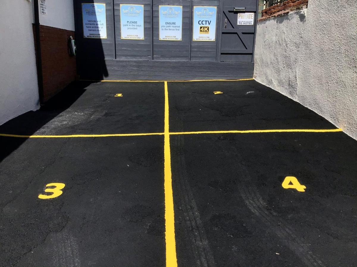 Pembroke Pensión 5*