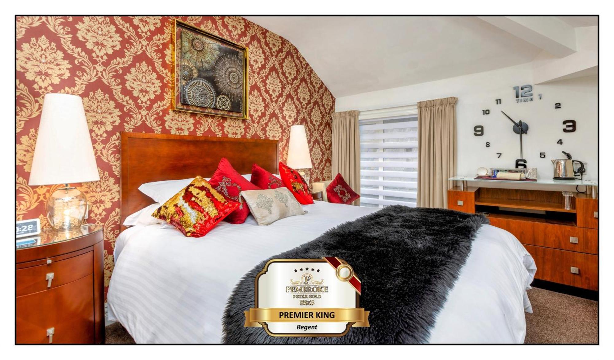 Pembroke 5*
