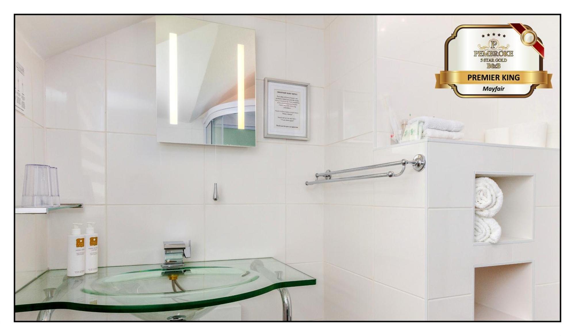 Pembroke Hotel Guest house Blackpool